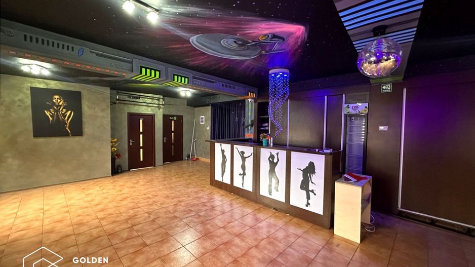 Spatiu comercial, 250 mp, pretabil loc joaca copii, zona Boul Rosu - Poză 3