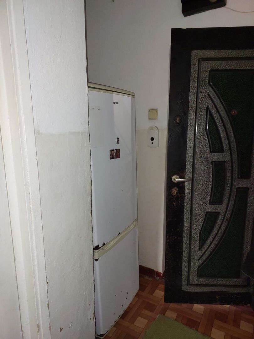 Apartament 3 cam, Micro 40,et 4/4 - Poză 3