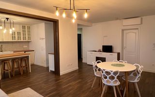 Apartament cu 4 camere | Ultracentral | Oradea - Poză 8