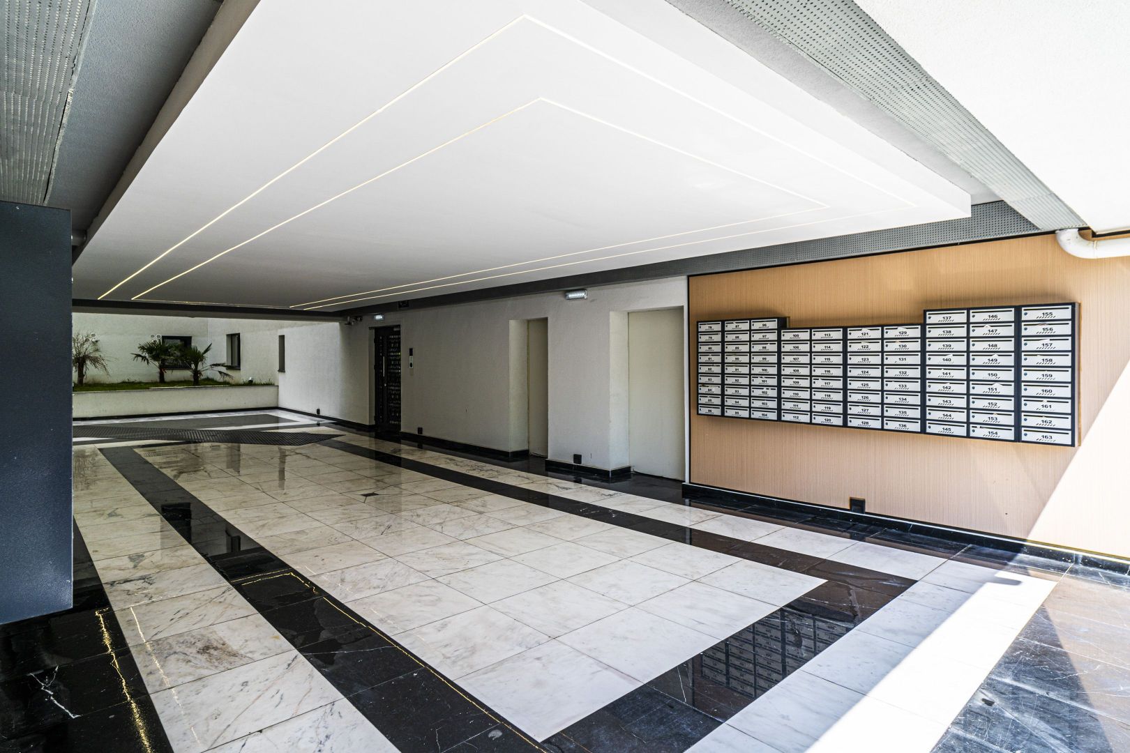 2 camere 58 mp+ terasa 16 mp, parter inalt, bloc nou, Militari-Autogara - Poză 3