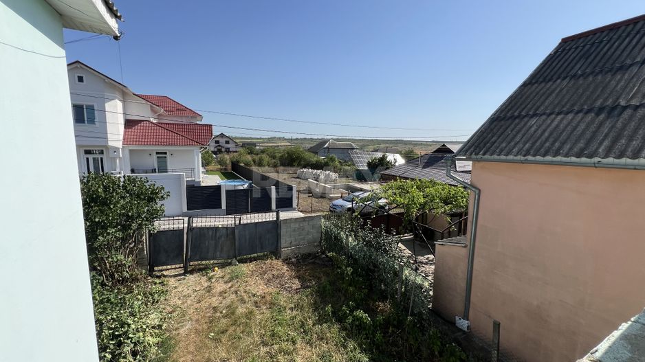 Casa în centrul or.Ialoveni - Poză 14