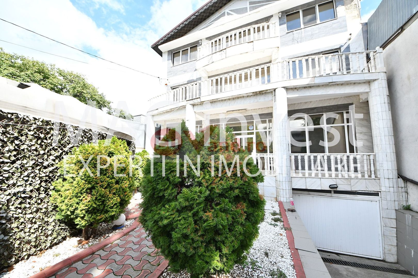 Exclusivitate - Vila P+2E - 15 camere, garaj - Mazepa 2, str. Al. Cernat - Poză 19