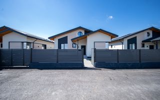 Casa cu 4 camere, Frumusani, panouri solare, pompe caldura - Poză 20