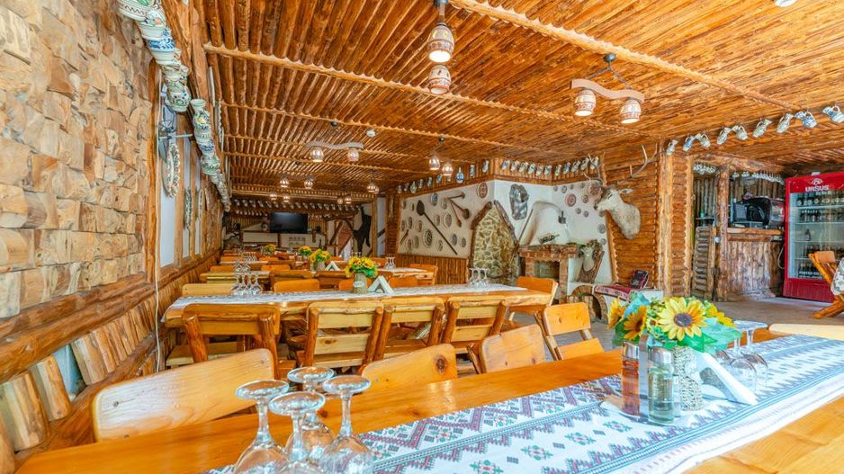 Pensiune Rosenau de vânzare - Afacere la cheie lângă Cetatea Râșnov - Poză 4