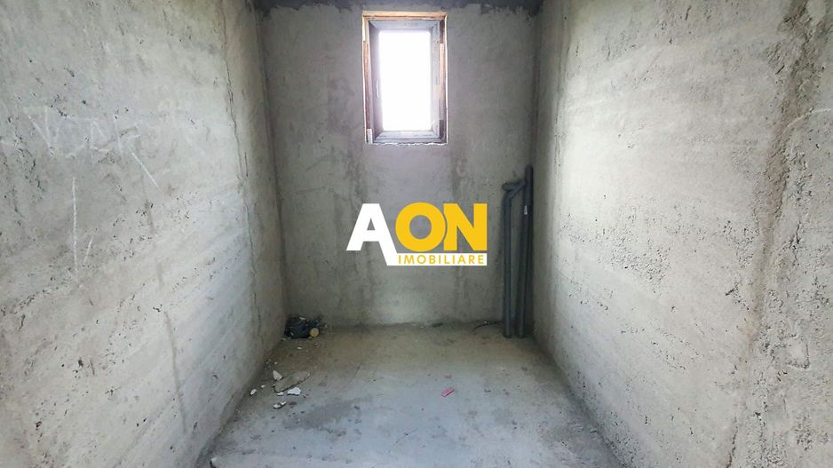 Casa semifinisata, 5 camere, 336 mp teren, cartier Orizont - Poză 12