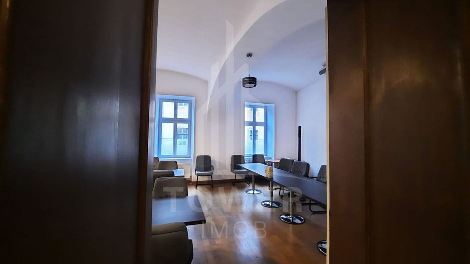 Spațiu de birouri de închiriat în Sibiu - 148 mp | Zonă Ultracentrală - Poză 2