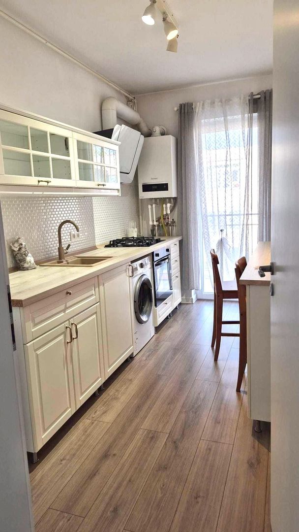 🏡 Închiriez Apartament cu 2 camere, terasă 30 mp, parcare privată, Dristor - Poză 3