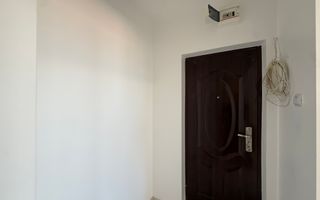 VÂNZARE GARSONIERĂ | ZONA TITAN | LUMINOASĂ ȘI SPAȚIOASĂ - Poză 13