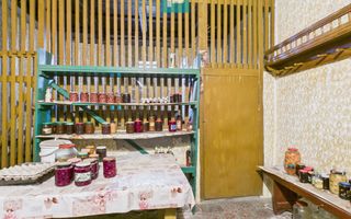 Casă cu 4 camere în Nădab - Poză 13