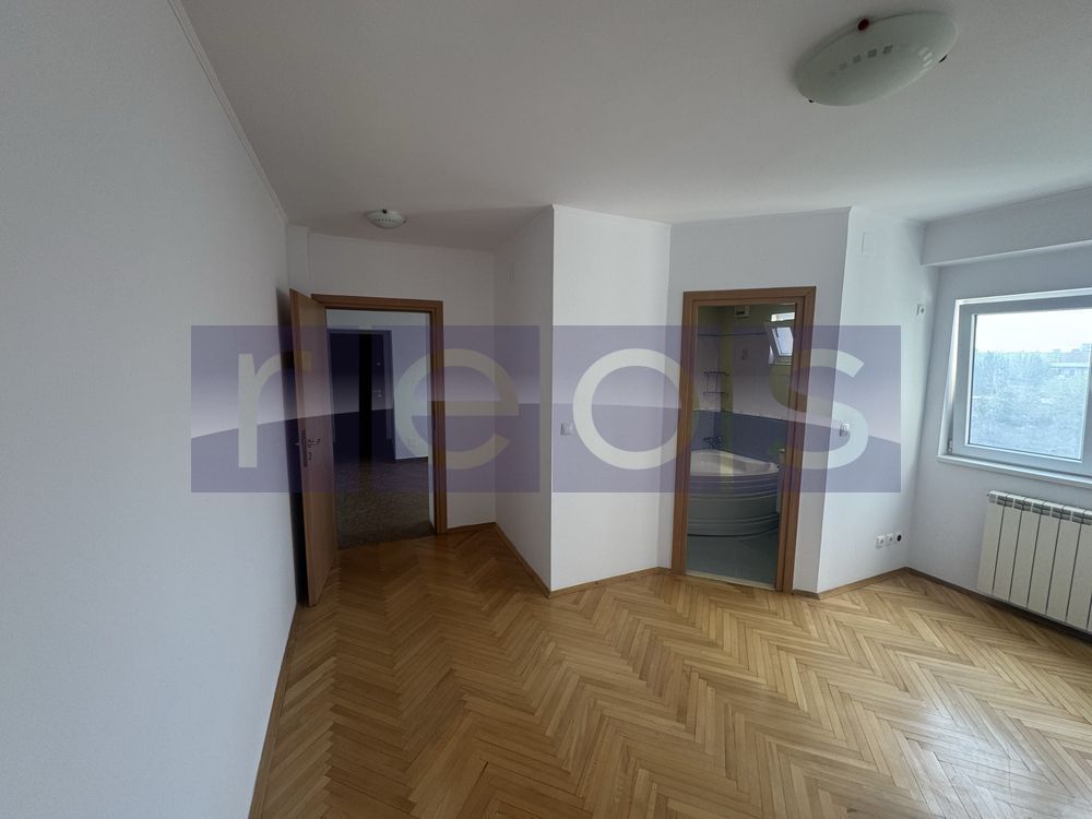 VANZARE 3 CAMERE - TIMPURI NOI - Poză 2