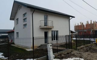 5 camere || strada asfaltata || gata de mutare || - Poză 2
