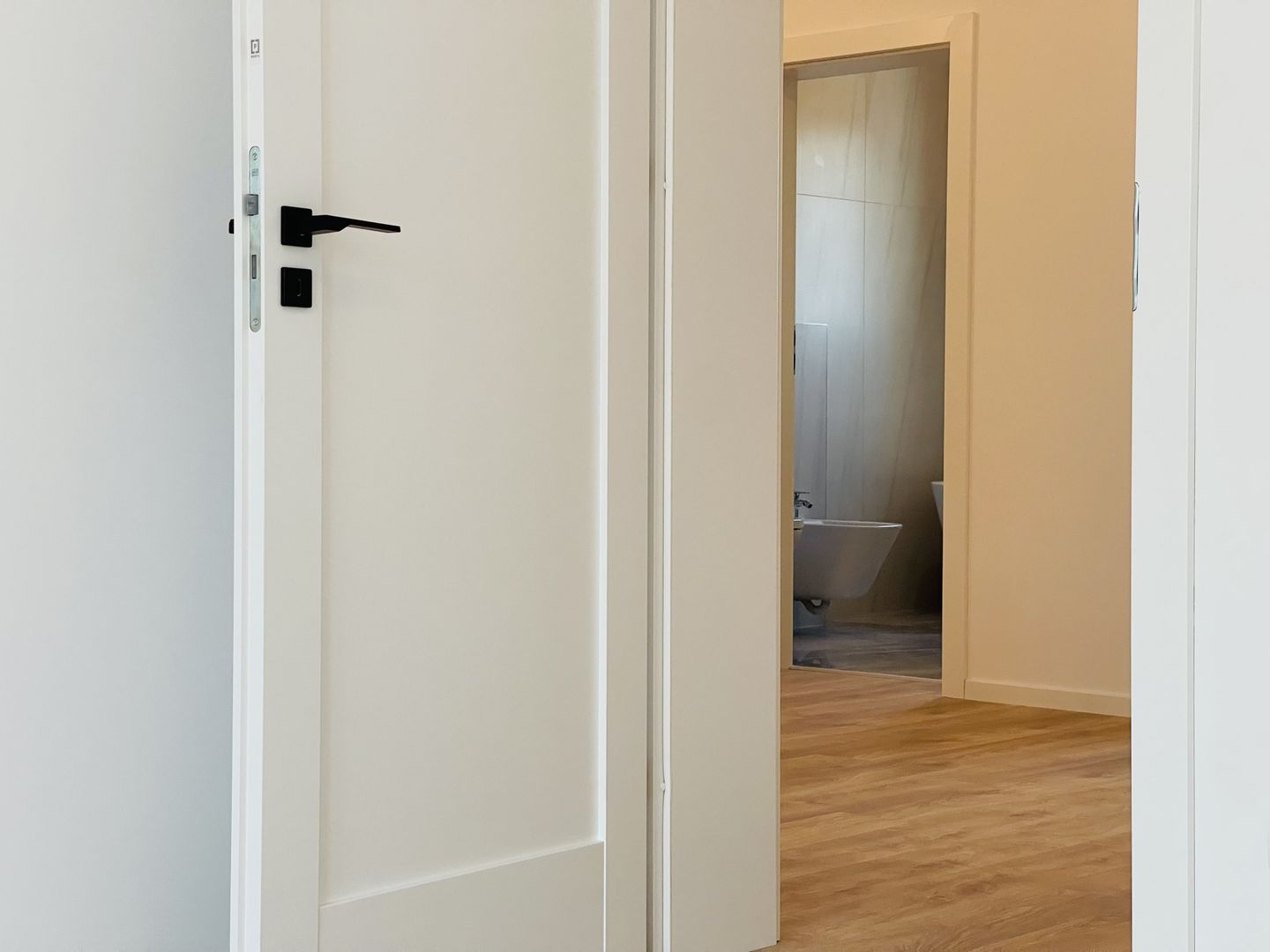 Duplex Ultramodern, impecabil executat | 4 dormitoare & 2 terase - Poză 34