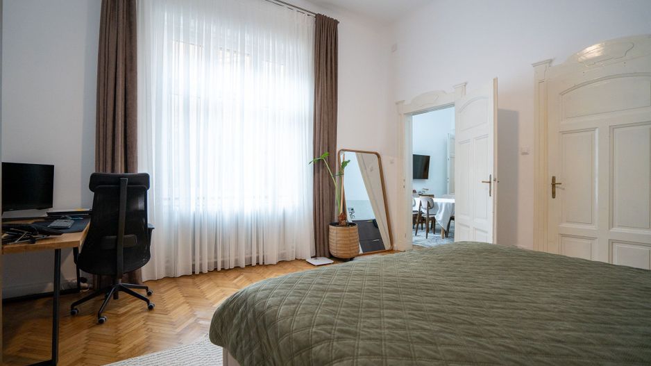 Apartament 3 camere 2 bai Ultracentral lux - Poză 3
