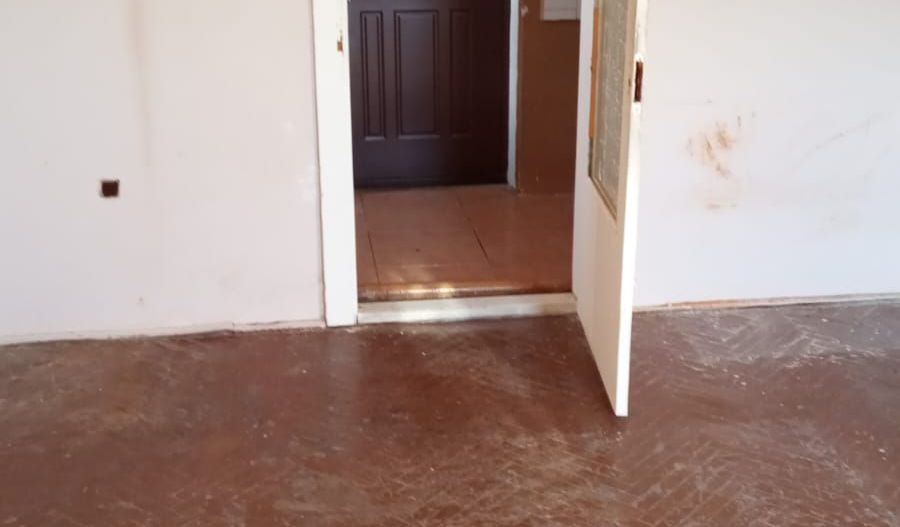 ageuropa.ro vinde garsoniera etaĵ 4 in Micro 15. - Poză 1