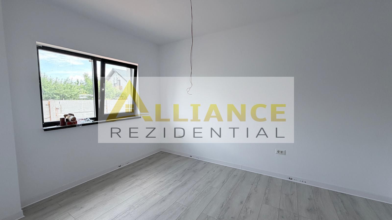 Casa Individuala - 4 camere - 2 bai - 400mp teren - Poză 10