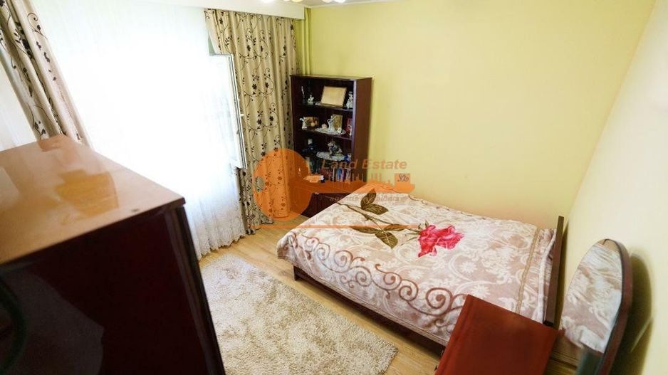 4 camere la 300m de Metrou Crangasi - Poză 8