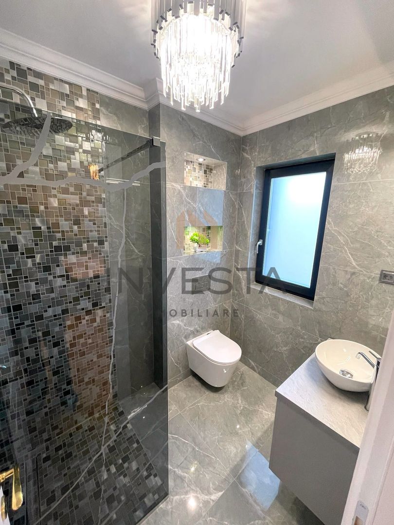 Casa moderna cu priveliste asupra orasului, terasa cu jacuzzi, Iris - Poză 15