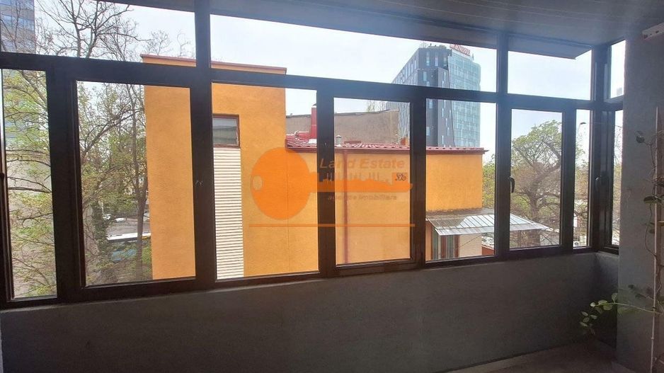 4 camere Aviatorilor-Primaverii ( garaj-boxa-Gradina ) - Poză 10