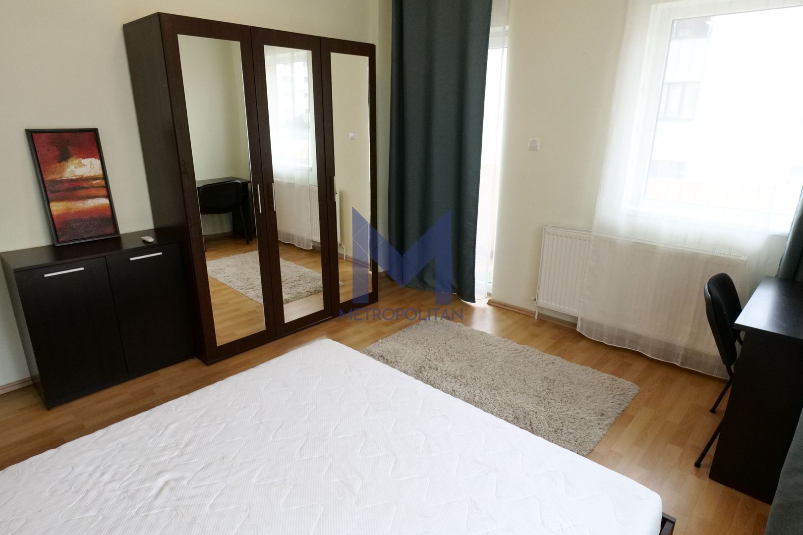 De închiriat apartament luminos 3 camere - Poză 13