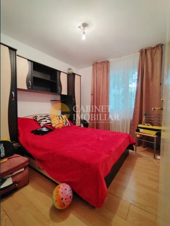 Apartament 3 Camere - Podu Ros, Aleea Rozelor - Bloc Fara risc - Poză 5