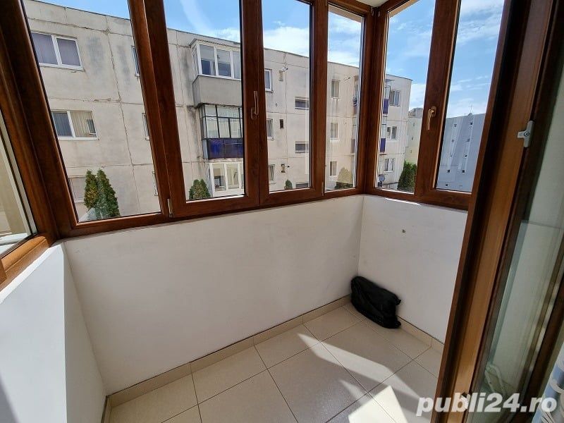 Apartament cu 3 camere - Poză 3