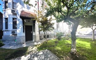 Inchiriere Vila Interbelica cu Curte - Birou - Dorobanti - Capitale - Poză 1