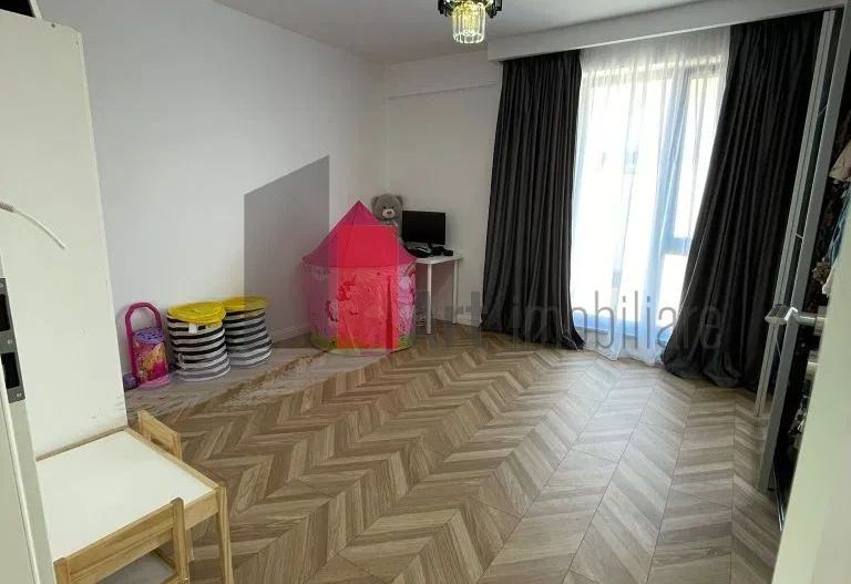 Apartament cu 3 camere de vanzare in zona Damaroaia/Bucurestii Noi - Poză 5
