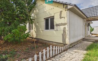 Casă nouă cu 3 camere și 420 mp teren în Sântana - Poză 1