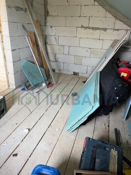 Casă P+M, 129 mp, teren 1640 mp, Cărbunari (Grajduri) – două unități separate - Poză 15