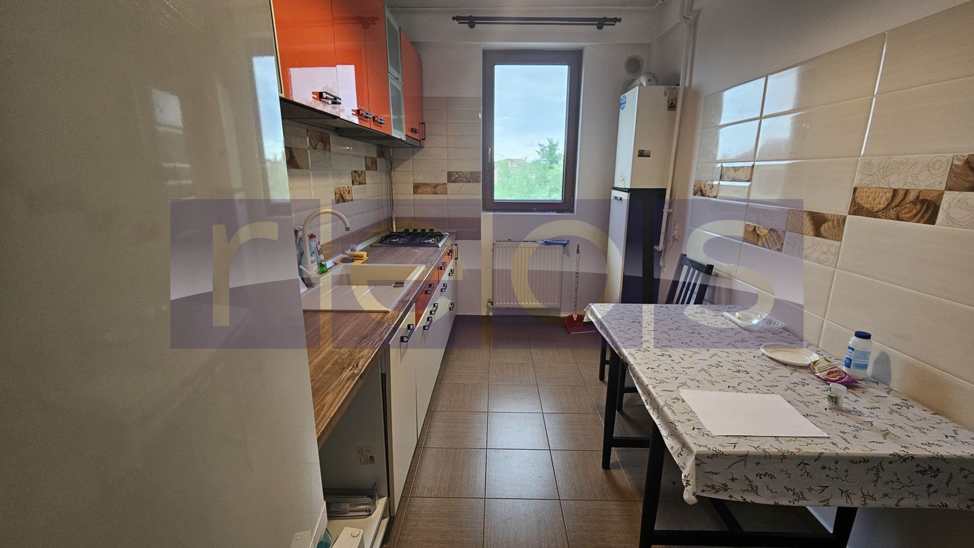 DE VANZARE APARTAMENT 3 CAMERE PRELUNGIREA GHENCEA 91 MP | DECOMANDAT - Poză 7
