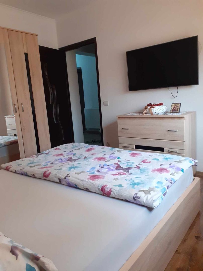 Ag EUROPA vinde ap. 3 cam. 48mp la PARTER în Micro 16. - Poză 3