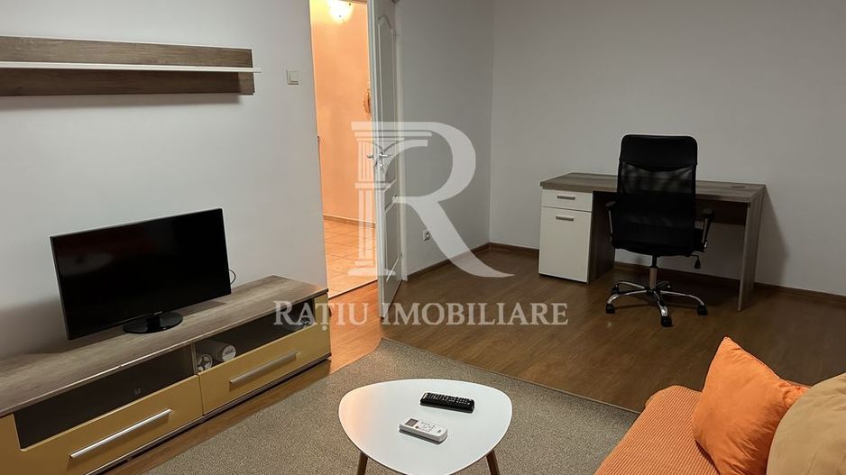Apartament cu 2 camere | Centru Civic | Oradea - Poză 3
