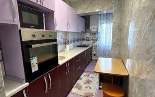 De inchiriat apartament 2 camere, renovat , Micro 40, et.1, 1500 lei - Poză 2