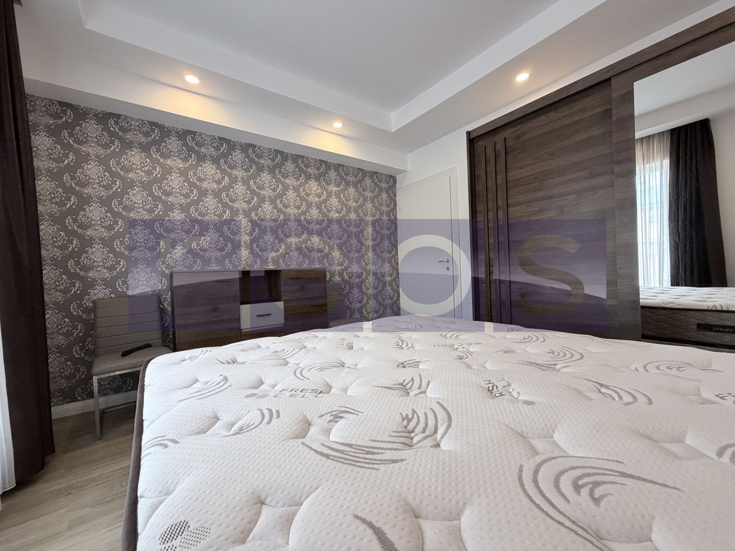 VANZARE 2 CAMERE | PARCARE INCLUSA | COSMOPOLIS - Poză 5