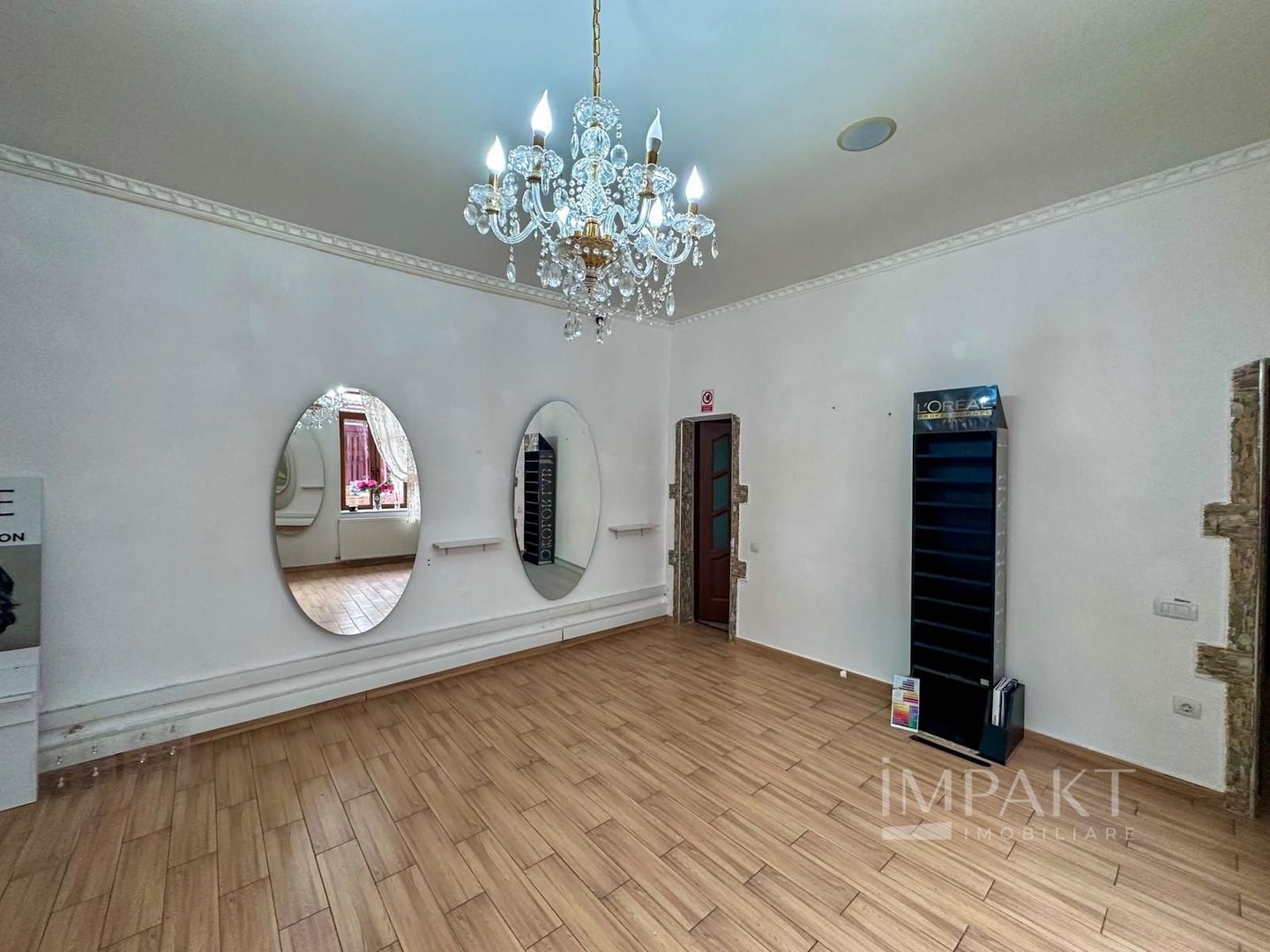 Spațiu comercial ultracentral, vad excelent, 7 încăperi - Poză 5