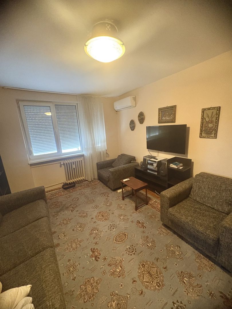Apartament de închiriat central - Poză 3