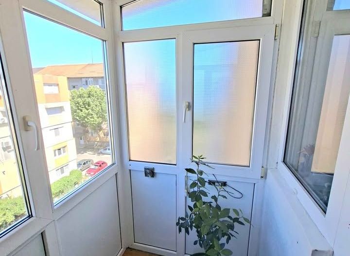Apartament 2 camere- Craiovita Noua - Poză 9