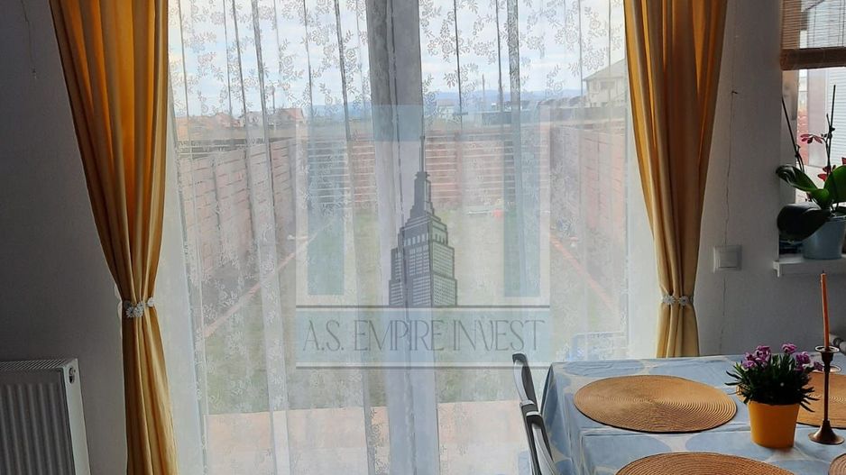 Casa tip Duplex 3 camere, mobilata/utilata-zona Izvor/Tarlungeni - Poză 7