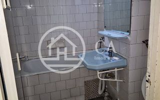 Apartament cu 4 camere de vânzare în zona Cantemir, Oradea - Poză 9