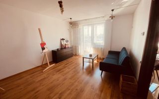 Apartament cu trei camere, Aparatorii Patriei, 95.000€ - Poză 1