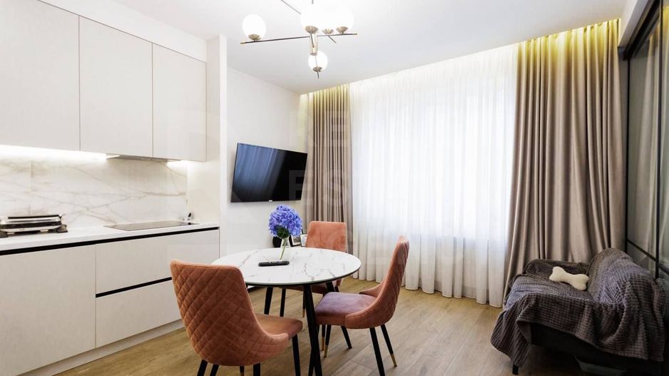 Vânzare, apartament, 2 cameră , str. Ion Creangă, Buiucani - Poză 1