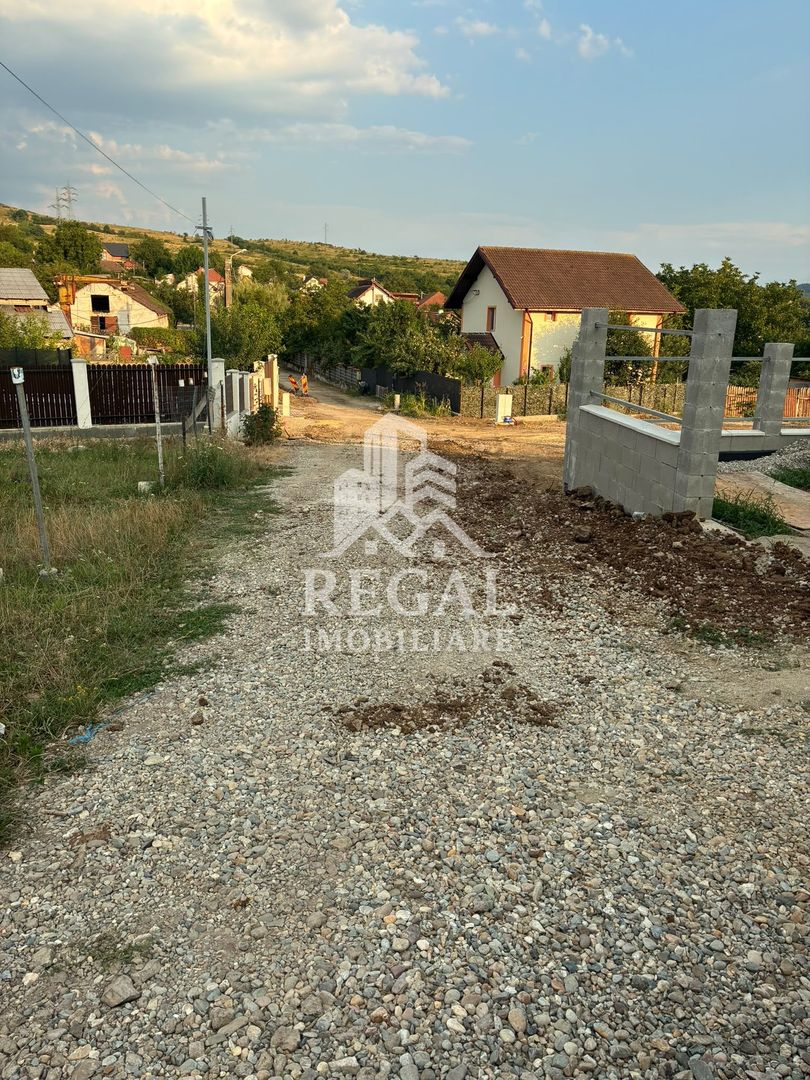 Teren intravilan de vânzare – Strada Lătureni | 0% comision cumpărător - Poză 4