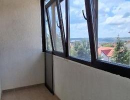 Apartament 3 Camere Decomandat, Valea Lupului (Str. Mesteacănis) – Parcare Inclusă - Poză 3