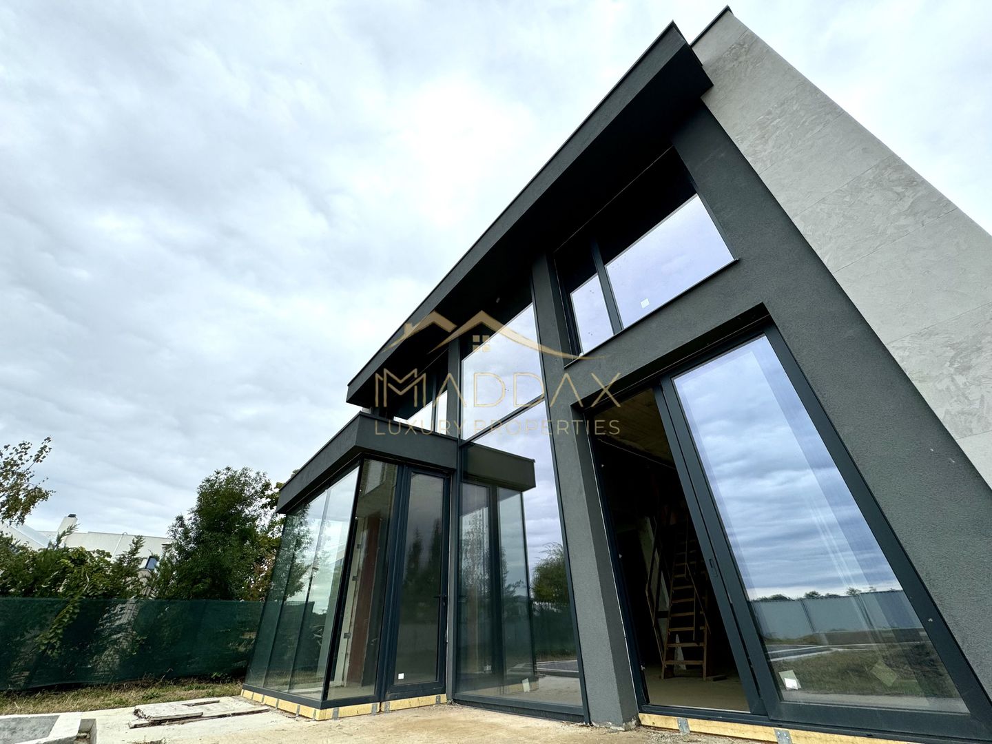 Vila Exclusivista *296mpc* / 753 mp teren + piscina si fire-pit / Balotesti - Poză 2