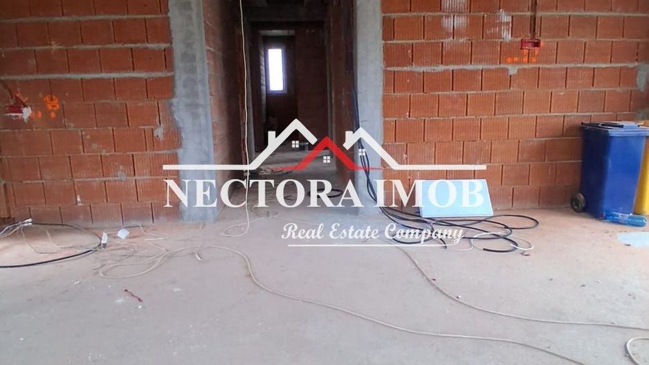 NECTORA IMOB-Casa 4 camere,2 bai,Zona Paleu,Toate Utilitatile, 572 mp - Poză 10