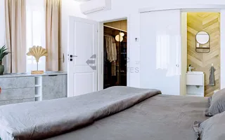 Penthouse de lux 530 mp ultracentral in Oradea - Poză 11