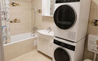 Apartament cu 3 camere, 70 mp, ansamblu cu drum privat. - Poză 8