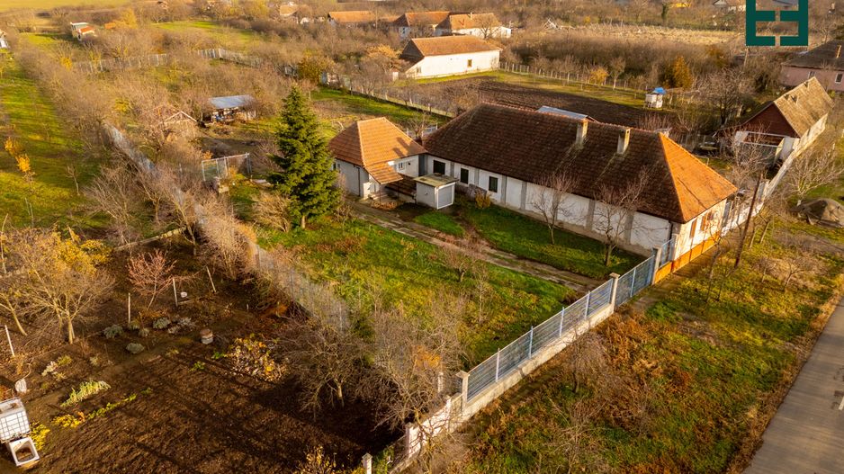 Vândut - Teren cu construcție – 2.480 mp – Seceani, Timiș - Poză 10