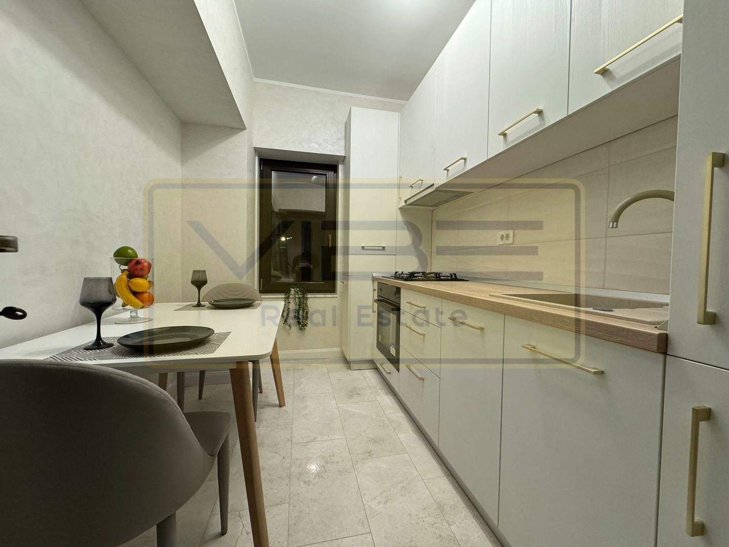 Apartament 2 camere decomandat  Royal Town Copou - Poză 9