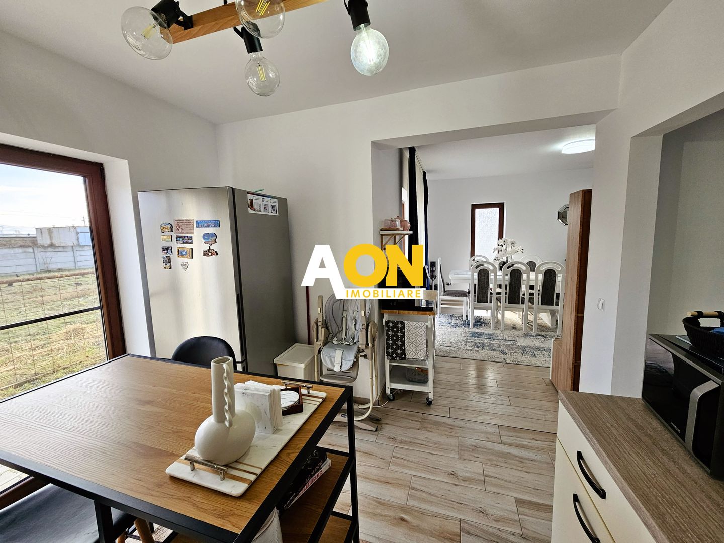 1/2 Duplex, 4 camere, mobilat, utilat, 230 mp, zona Lipoveni - Poză 6